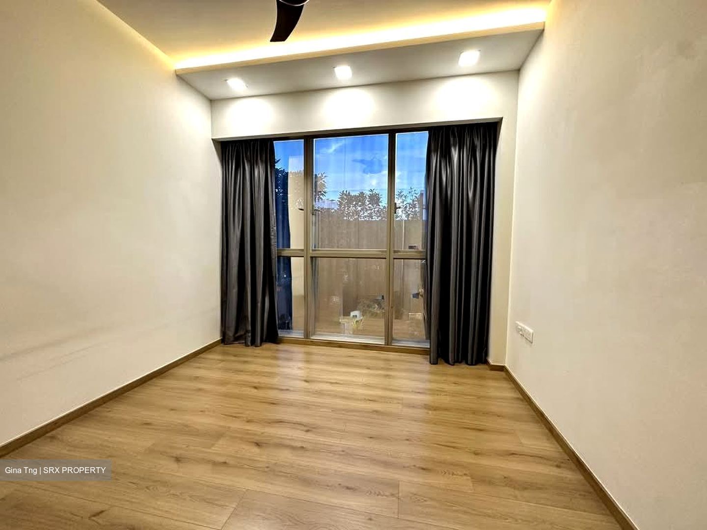 The Vales (D19), Condominium #565145581